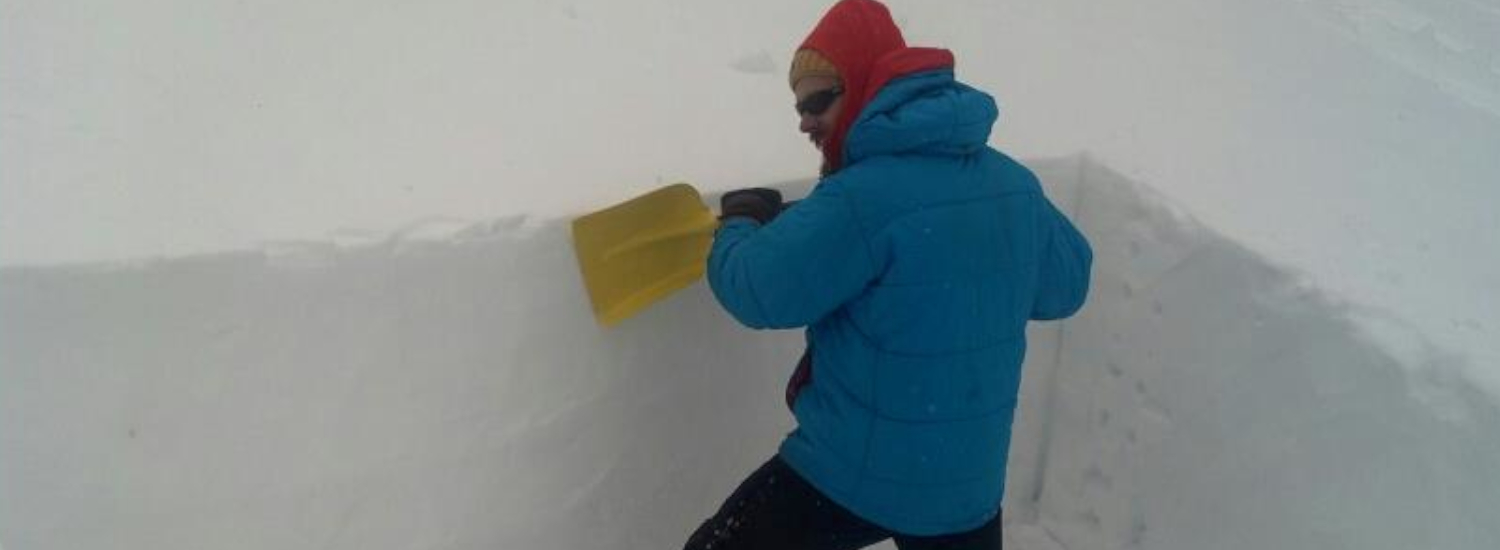 Prepping a snow pit for stability tests