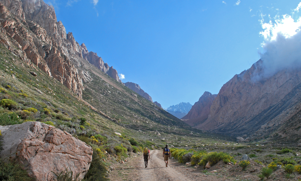 Hiking in to Cajon de Arenales, in central Andes
